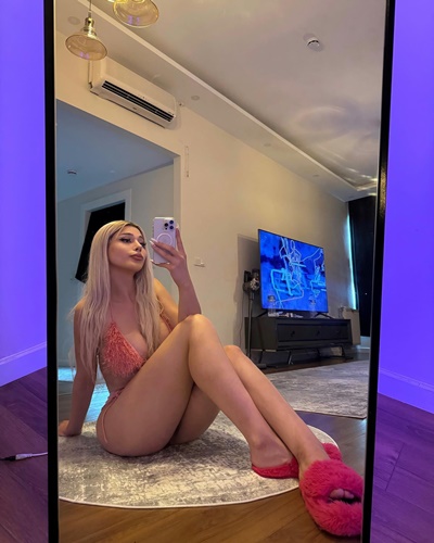 TUGBA VE ARKADAŞLARI VİP GRUP İSTANBUL